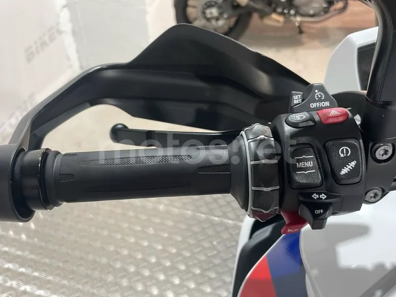 BMW S 1000 XR - Vista 13