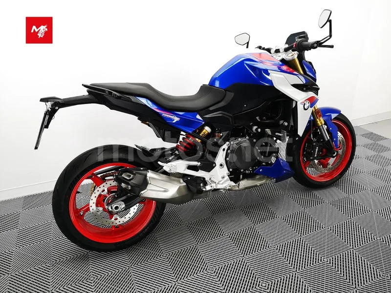 BMW F 900 R - Vista 4