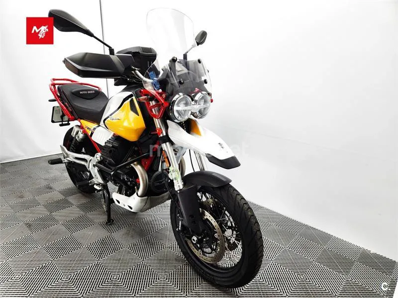 Moto Guzzi V85 TT 7449 € 2019 Barcelona - 2