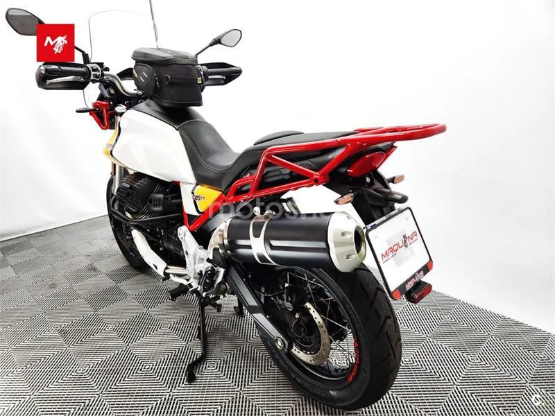 Moto Guzzi V85 TT - Vista 20