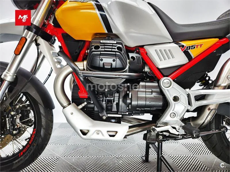 Moto Guzzi V85 TT - Vista 22