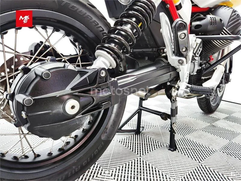 Moto Guzzi V85 TT - Vista 25