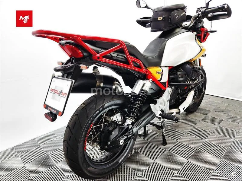 Moto Guzzi V85 TT - Vista 5