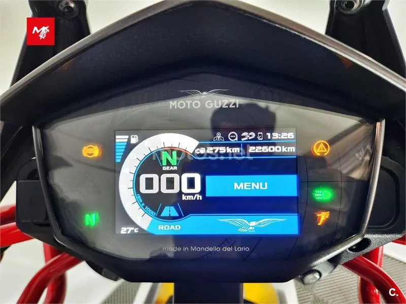 Moto Guzzi V85 TT - Vista 9
