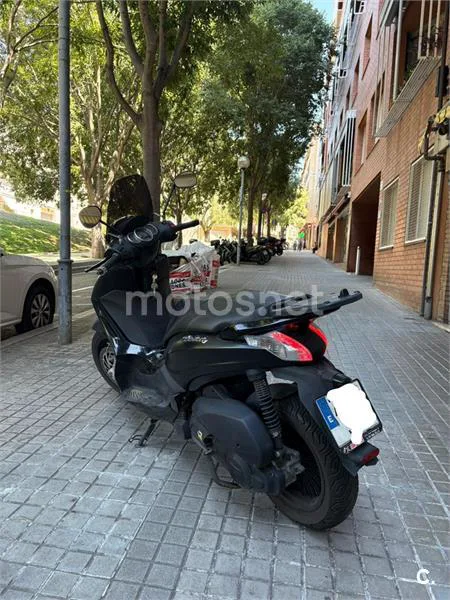 Piaggio Beverly 300 - Vista 5