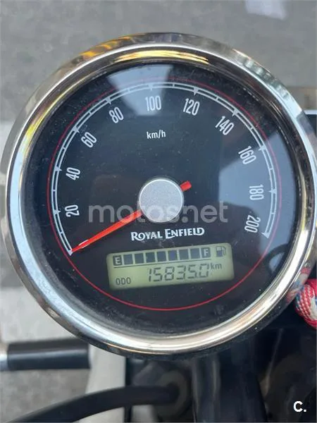 Royal Enfield Interceptor 650 - Vista 4