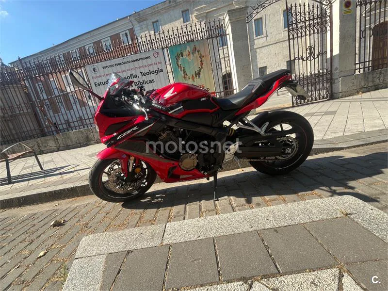Honda CBR650R - Vista 3