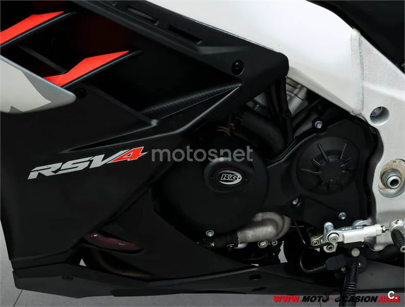 Aprilia RSV4 - Vista 10