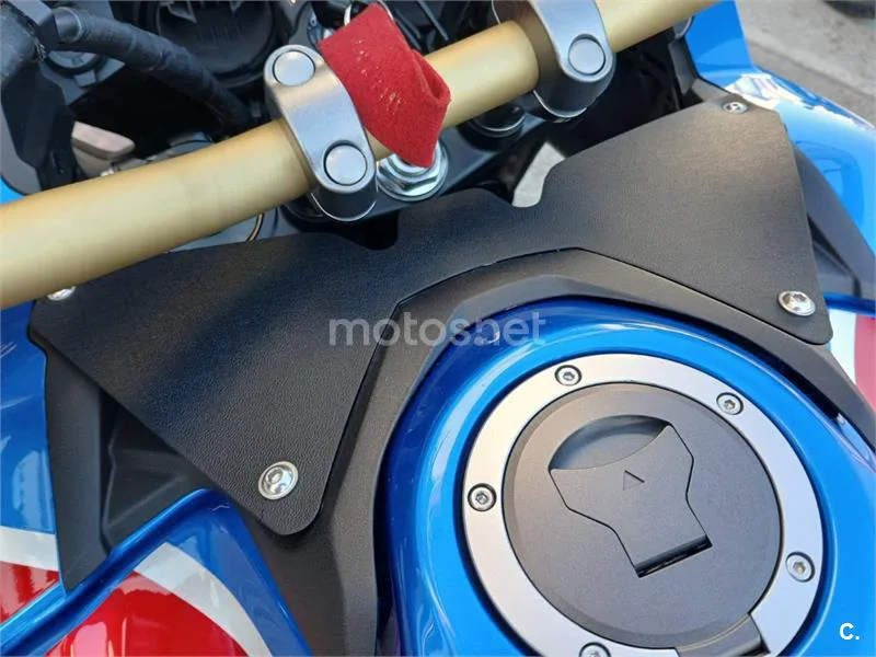 Honda CRF1000L Africa Twin - Vista 5