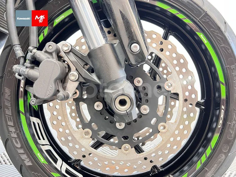 Kawasaki Z800 - Vista 6