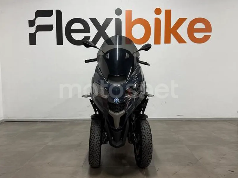 Piaggio MP3 5490 € 2025 Barcelona - 2
