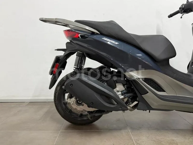 Piaggio MP3 - Vista 7