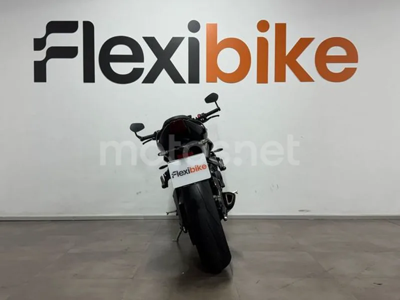 Triumph Street Triple 765 - Vista 5