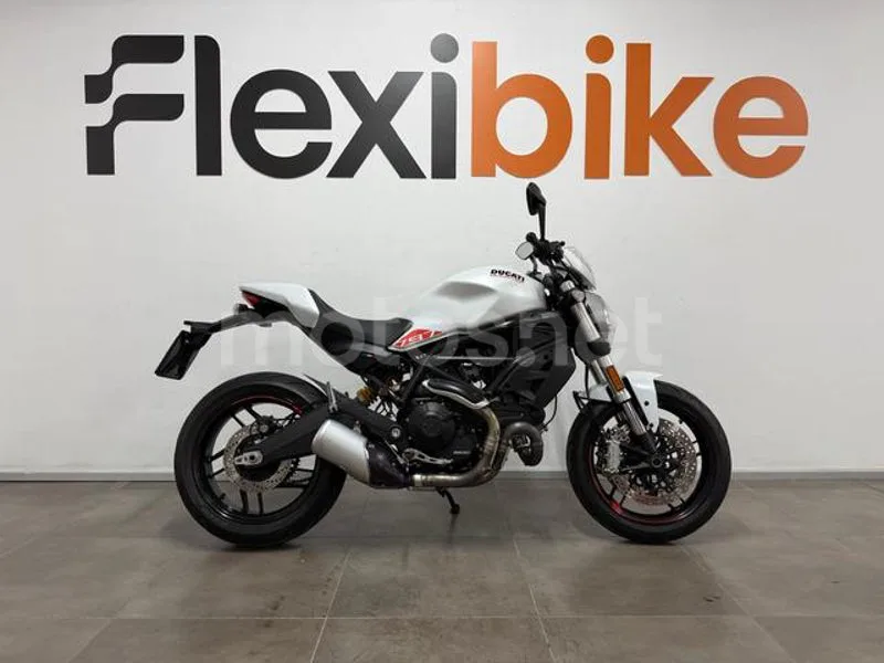 Ducati Monster 797 - Vista 3