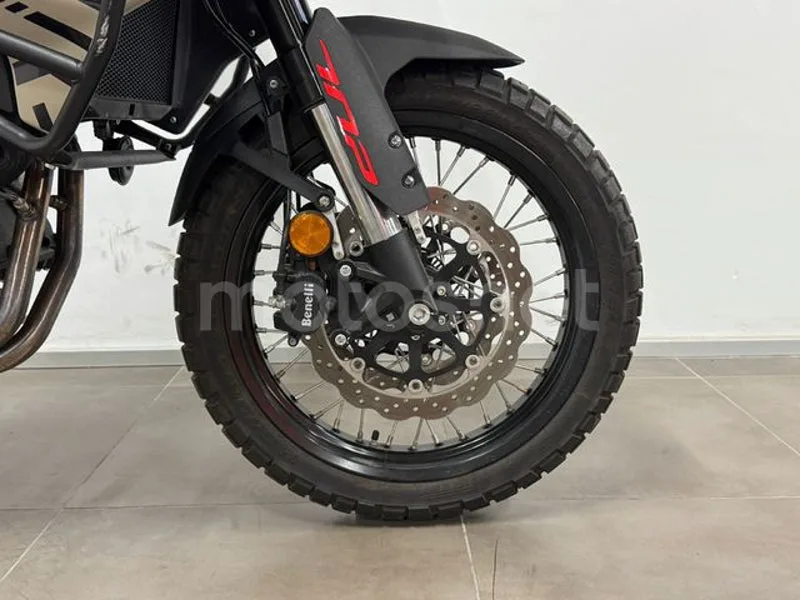 Benelli TRK 702 X - Vista 10