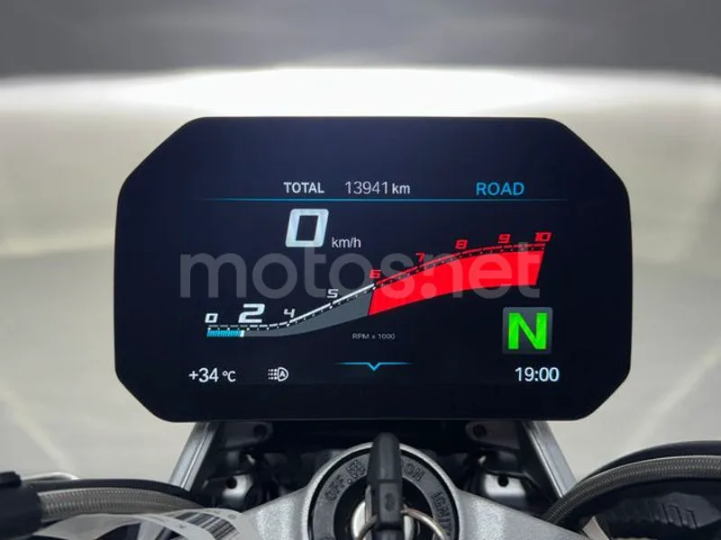 BMW R 1250 R - Vista 13