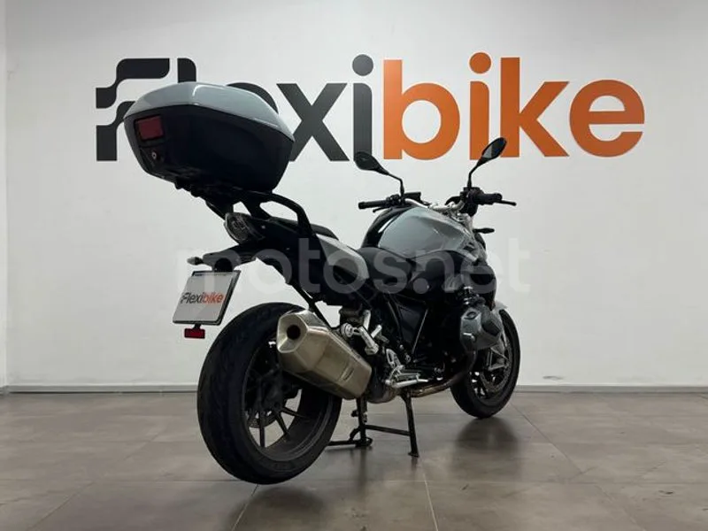 BMW R 1250 R - Vista 4