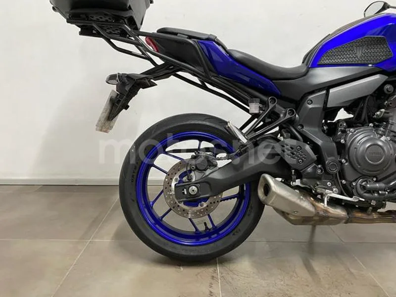 Yamaha MT-07 - Vista 7