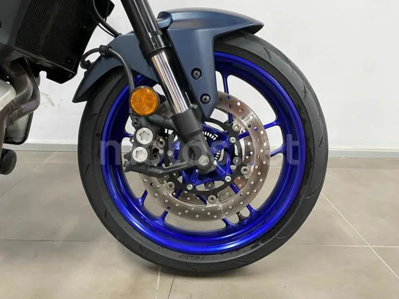 Yamaha MT-07 - Vista 10