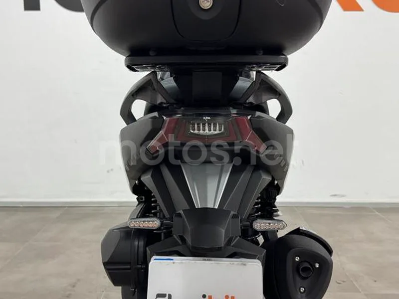 SYM ADX 300 - Vista 6