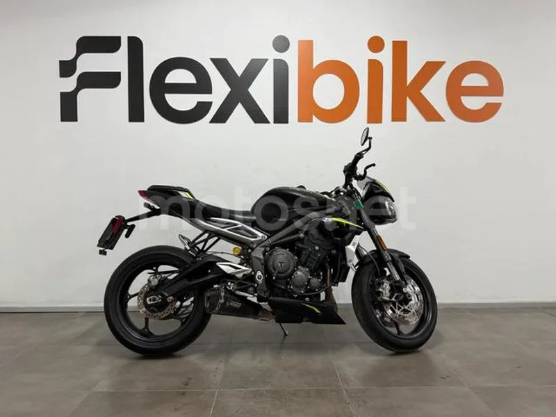Triumph Street Triple - Vista 3