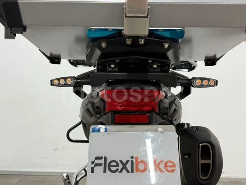 QJ Motor SRT 550 X - Vista 6