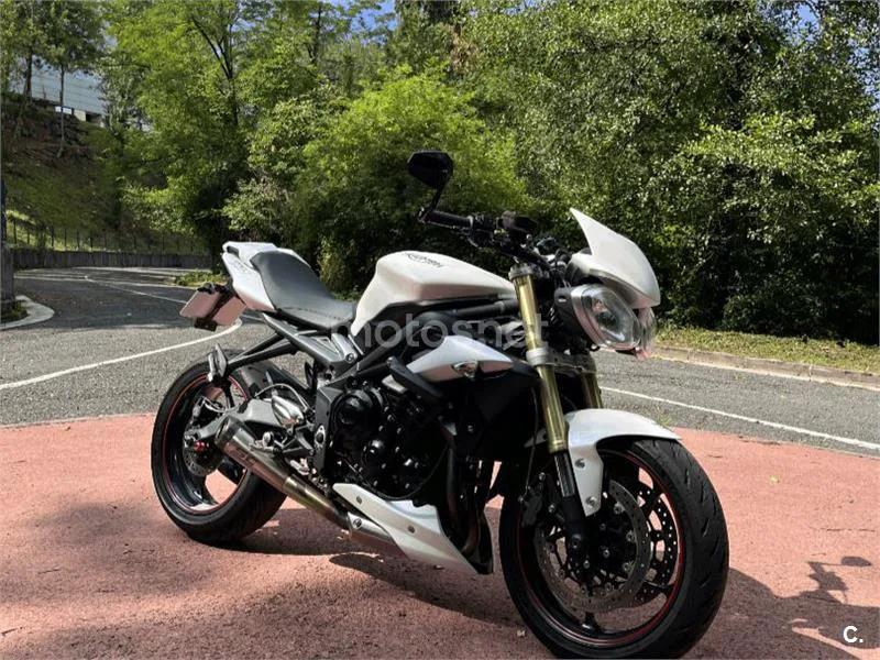 Triumph Street Triple 6200 € 2016 Gipuzkoa - 1