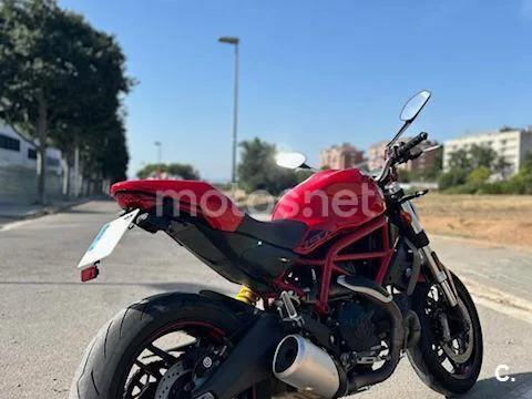 Ducati Monster 797 - Vista 3
