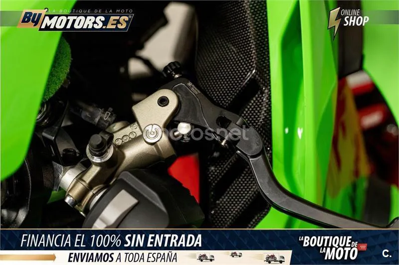 Kawasaki Ninja ZX-10RR - Vista 12