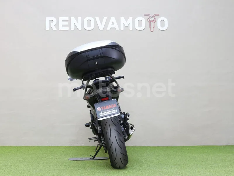 Honda CB600F Hornet - Vista 3