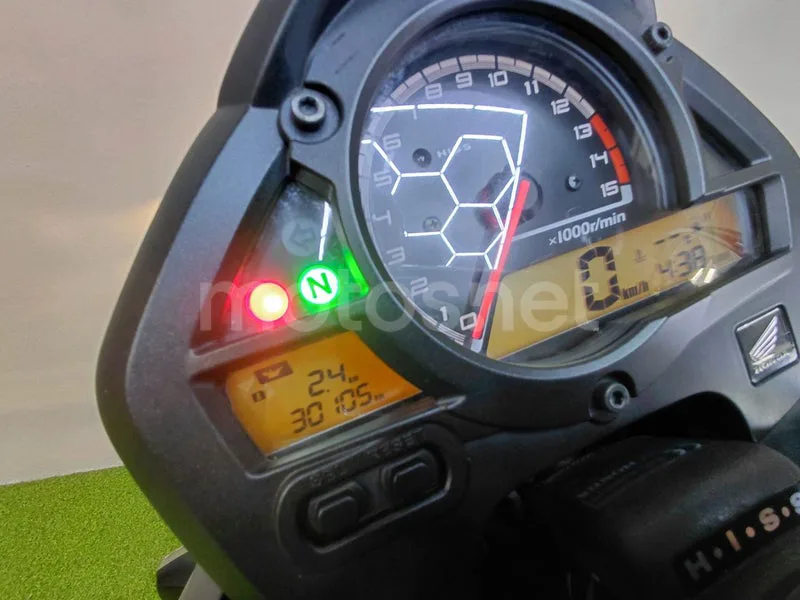 Honda CB600F Hornet - Vista 7