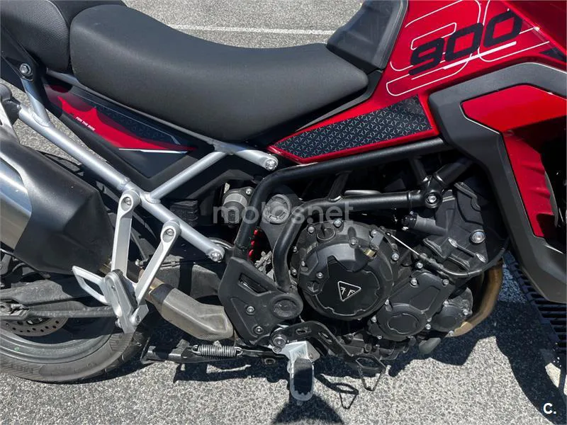 Triumph Tiger 900 - Vista 4