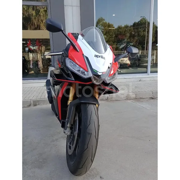 Aprilia RSV4 - Vista 6