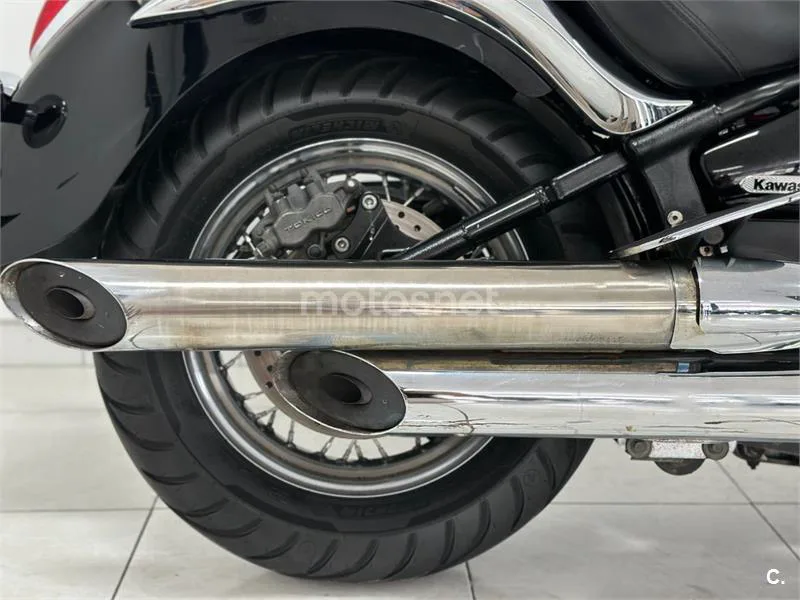 Kawasaki VN900 Classic - Vista 12