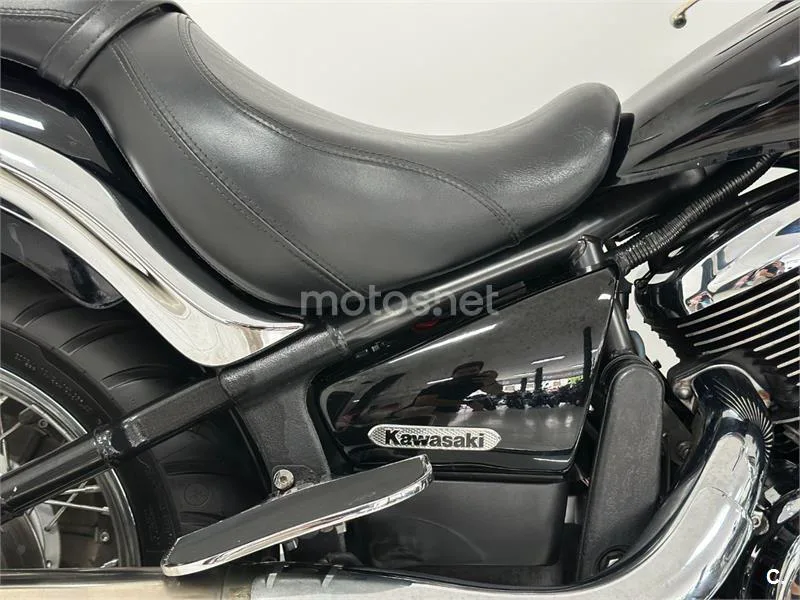 Kawasaki VN900 Classic - Vista 13