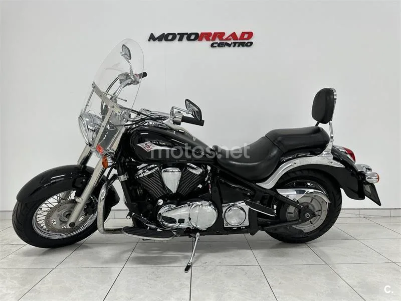 Kawasaki VN900 Classic - Vista 4