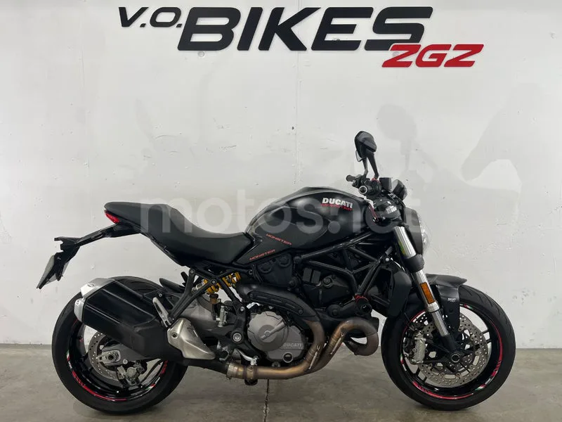 Ducati Monster 821 5790 € 2018 Zaragoza - 1