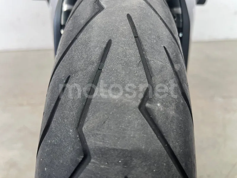 Ducati Monster 821 - Vista 27