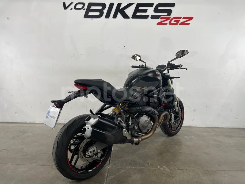 Ducati Monster 821 - Vista 8