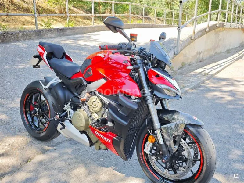 Ducati Streetfighter V4 - Vista 5