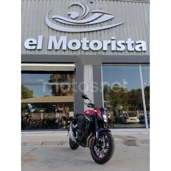 Honda CB500 Hornet - Vista 3