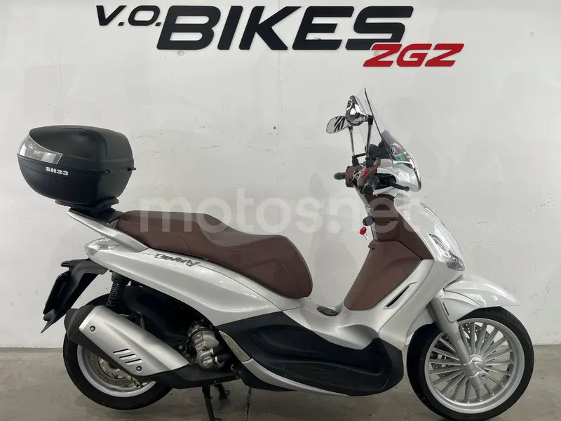 Piaggio Beverly 300 2990 € 2017 Zaragoza - 1