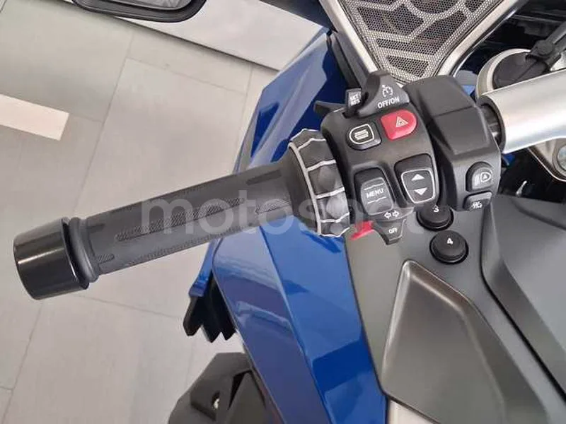 BMW R 1300 RT - Vista 8
