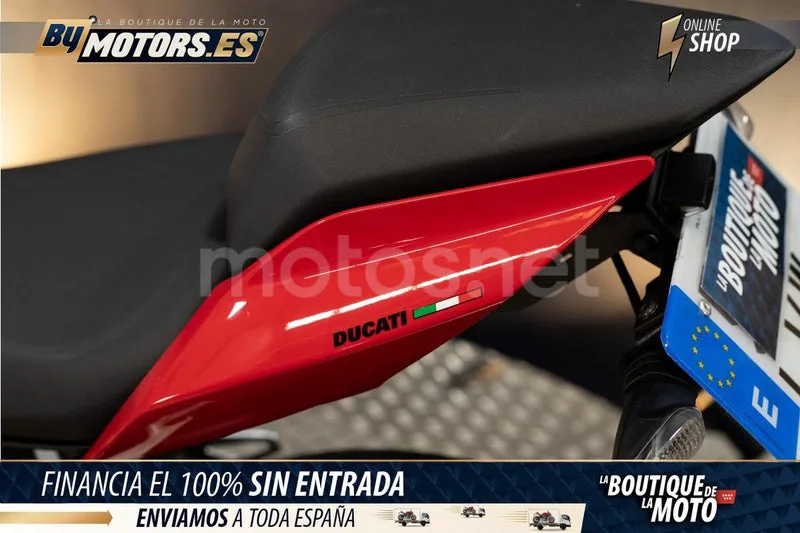 Ducati Streetfighter V2 - Vista 15