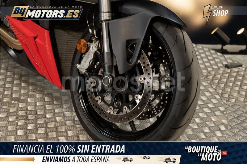 Ducati Streetfighter V2 - Vista 24