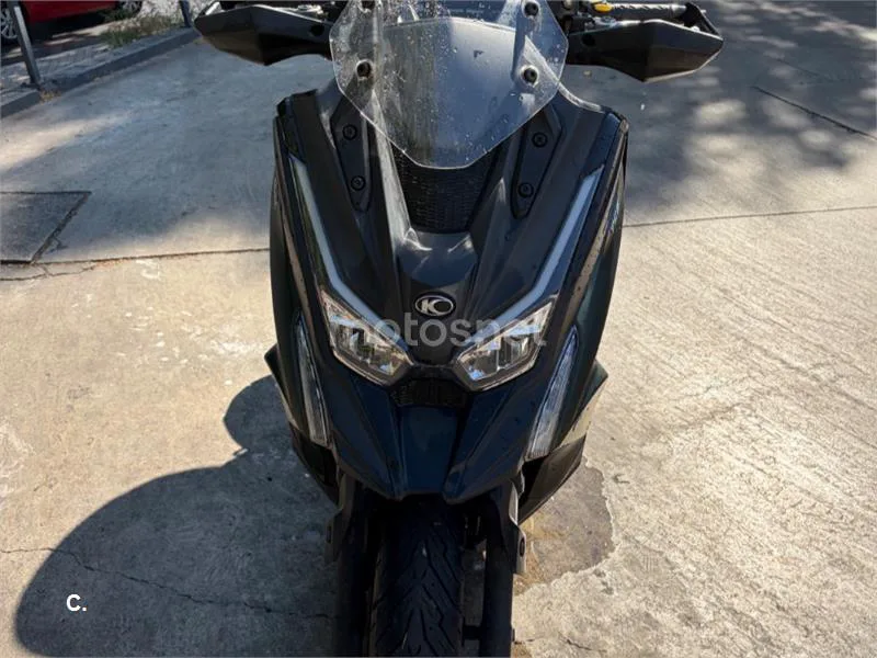 Kymco DTX 350 - Vista 3