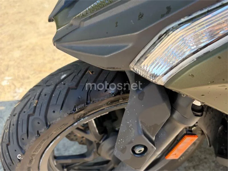 Kymco DTX 350 - Vista 9