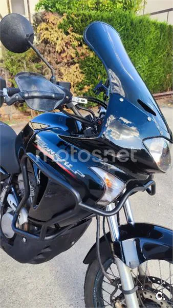 Honda XL650V Transalp - Vista 4