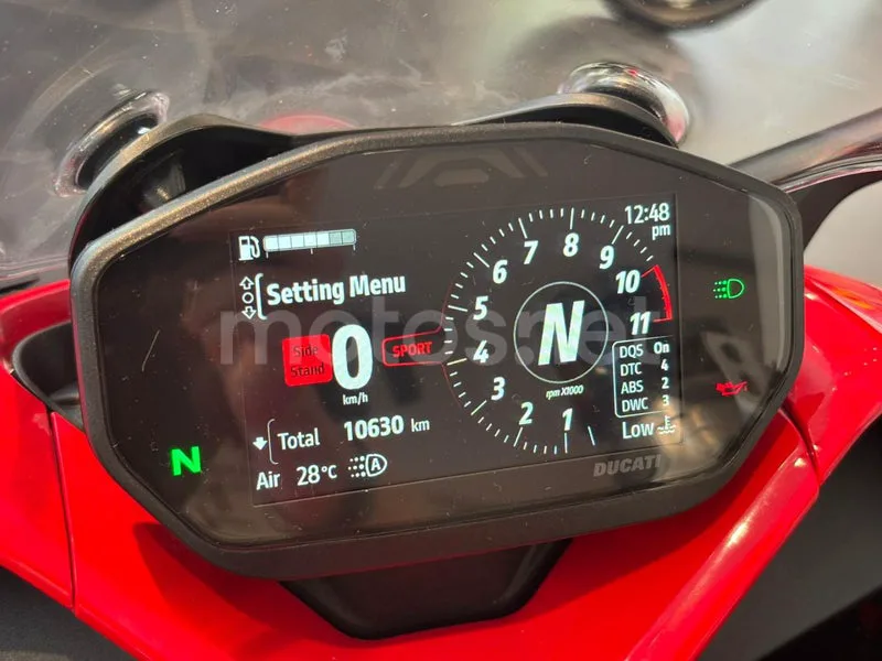 Ducati SuperSport - Vista 3
