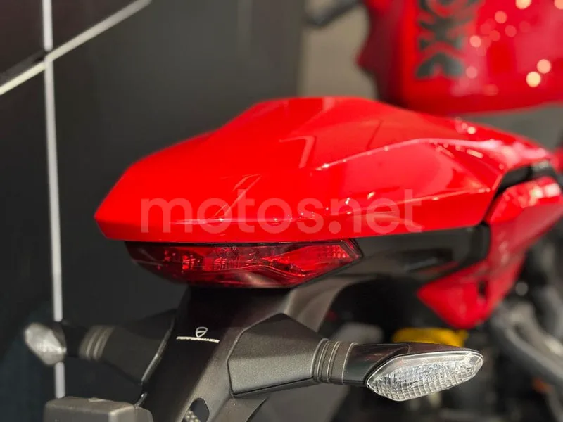 Ducati SuperSport - Vista 8